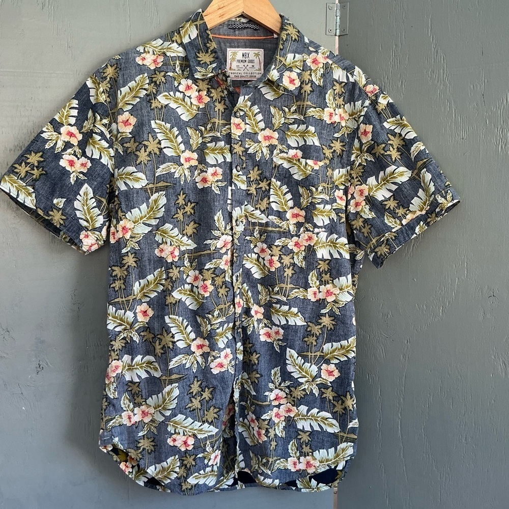 MBX Premium Goods Tropical Collection Hawaiian Men's Shirt Size Large Floral